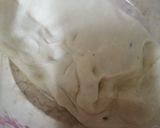A picture of step 1 of Qeema kachori.