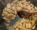 A picture of step 11 of Vietnamese Caramelised Pork.