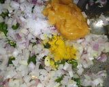 कांदा गुळ चटणी (kanda gul chutney recipe in marathi) रेसिपी स्टेप 3 फोटो 