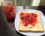 Foto langkah ke 2 dari resep Strawberry Jam.