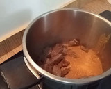 Foto del paso 3 de la receta: Ternera en salsa con canela