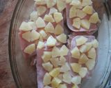 Ananászos sonkás csirke recept fázis 3 fotója