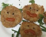 Hình bước làm 4 của món Cơm chiên giòn ăn kèm trứng cuộn (Onigiri chiên giòn)