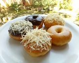 Foto langkah ke 8 dari resep Donat Empuk Aneka Toping.