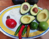 Foto del paso 1 de la receta: Guacamole súper fácil
