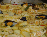 Foto del paso 4 de la receta: Merluza en salsa marinera i alioli al grill