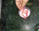 A picture of step 4 of Banana Roohafza Smoothie.