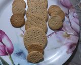 મેરી બિસ્કિટ (marie biscuits recipe in gujarati) રેસીપી સ્ટેપ4ફોટો