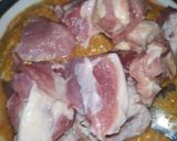 A picture of step 2 of Aloo gosht.