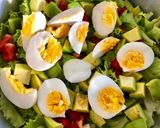Hình bước làm 5 của món Salad bơ trứng