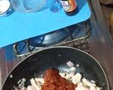 A picture of step 4 of Red & Hot sauce pasta.