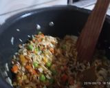 A picture of step 5 of Masoor veg pulao.