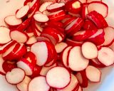 Hình bước làm 1 của món Củ Cải Đỏ Ngâm Giấm