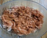 A picture of step 1 of Chicken Stroganoff.