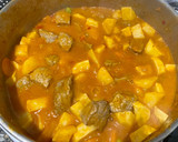 Foto del paso 5 de la receta: Carne en salsa con papas