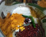 A picture of step 2 of Bhapa Chingri with steamed rice(Steamed prawns).