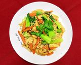 Hình bước làm 3 của món Mì Gói Xào Chay