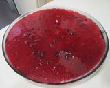 Foto del paso 4 de la receta: Pastel de cuajada con mermelada de frutos rojos