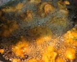 A picture of step 3 of Moong daal k Pakoray.