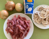 Foto del paso 1 de la receta: Solomillo strogonoff fácil