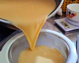 A picture of step 4 of Vietnamese Flan (Bánh Flan).