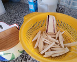 Foto del paso 1 de la receta: Macarrones con berenjena y queso parmigiano