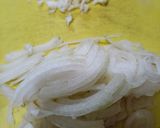 Foto langkah ke 1 dari resep Spaghetti Alfredo.
