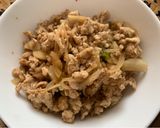 รูปขั้นตอนการทำที่ 5 ของ อกไก่สับผัดพริกขี้หนู แอมผักต้มหลากสีสัน 🥕🥦🎃