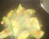 आलू करेले की सब्जी (Aloo karele ki sabzi recipe in Hindi) रेसिपी चरण 3 फोटो
