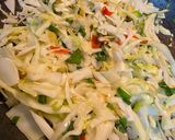 Foto del paso 2 de la receta Pollo en tiras salteado con col