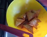 A picture of step 11 of Samosas.