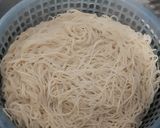 Foto langkah ke 2 dari resep Mian sian goreng vegie.