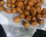 A picture of step 3 of Moong daal phulki chat.