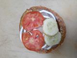 વેજ ચીઝ બર્ગર (Veg Cheese Burger Recipe In Gujarati)