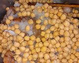 Foto del paso 2 de la receta: Cabeza de cordero con garbanzos