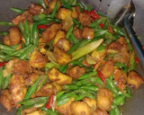 Foto langkah ke 3 dari resep Ayam Goreng Kunyit.