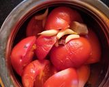 ગાર્લિક ટોમેટો સોસ (Garlic Tomato Sauce Recipe In Gujarati) રેસીપી સ્ટેપ1ફોટો