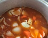 Hình bước làm 2 của món Cánh gà nấu cá mòi