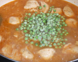 Foto del paso 4 de la receta: Pasta con pollo y guisantes en salsa especiada