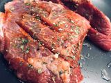 Carne al verdeo con champiñones y puré