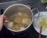 Hình bước làm 2 của món Canh chả cá Hàn Quốc - món nhậu quốc dân