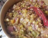 Foto del paso 2 de la receta: Berenjenas rellenas de verduras y atún