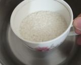 A picture of step 1 of Kunafeh.