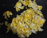 Foto langkah ke 3 dari resep Kwetiaw Goreng Jamur.