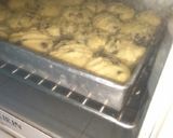 Foto langkah ke 6 dari resep Vanilla Chocochips Cookies, simple renyah.