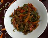 A picture of step 6 of Shredded beef and veggies sauce.
