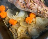 Foto del paso 3 de la receta: Solomillo de cerdo en salsa de vino blanco