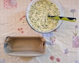 Foto del passaggio 5 della ricetta Plumcake morbido alle zucchine