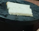 A picture of step 1 of Milkmade with bread dessert.