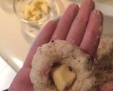 Foto del paso 4 de la receta: Puños de arroz y queso